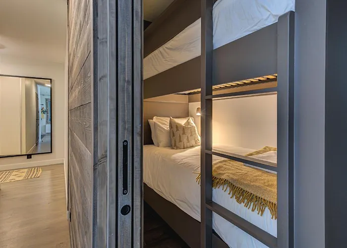 White Pearl A05 Modern Apartment Chamonix Alpes Travel Sleeps 4 To 6